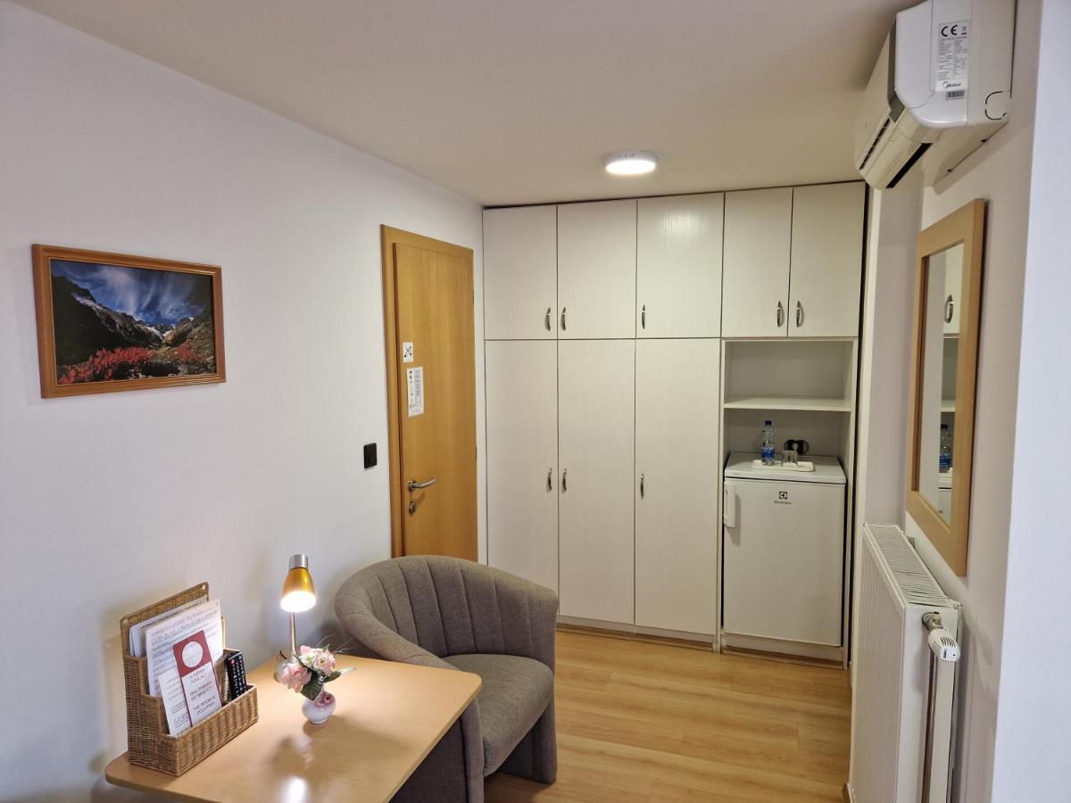 Hotel Éva Panzió Sárvár Esterno foto